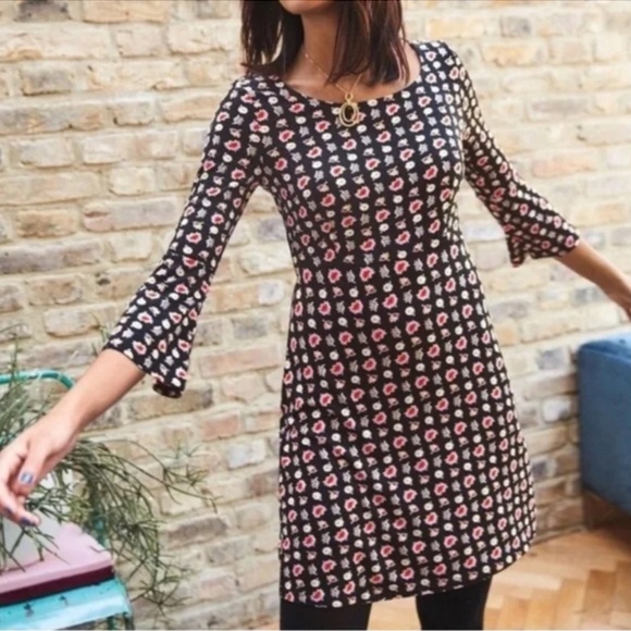 Boden Black Floral Miriam Bell Sleeve Jersey Tunic Dress Size 8 Long - Picture 1 of 7